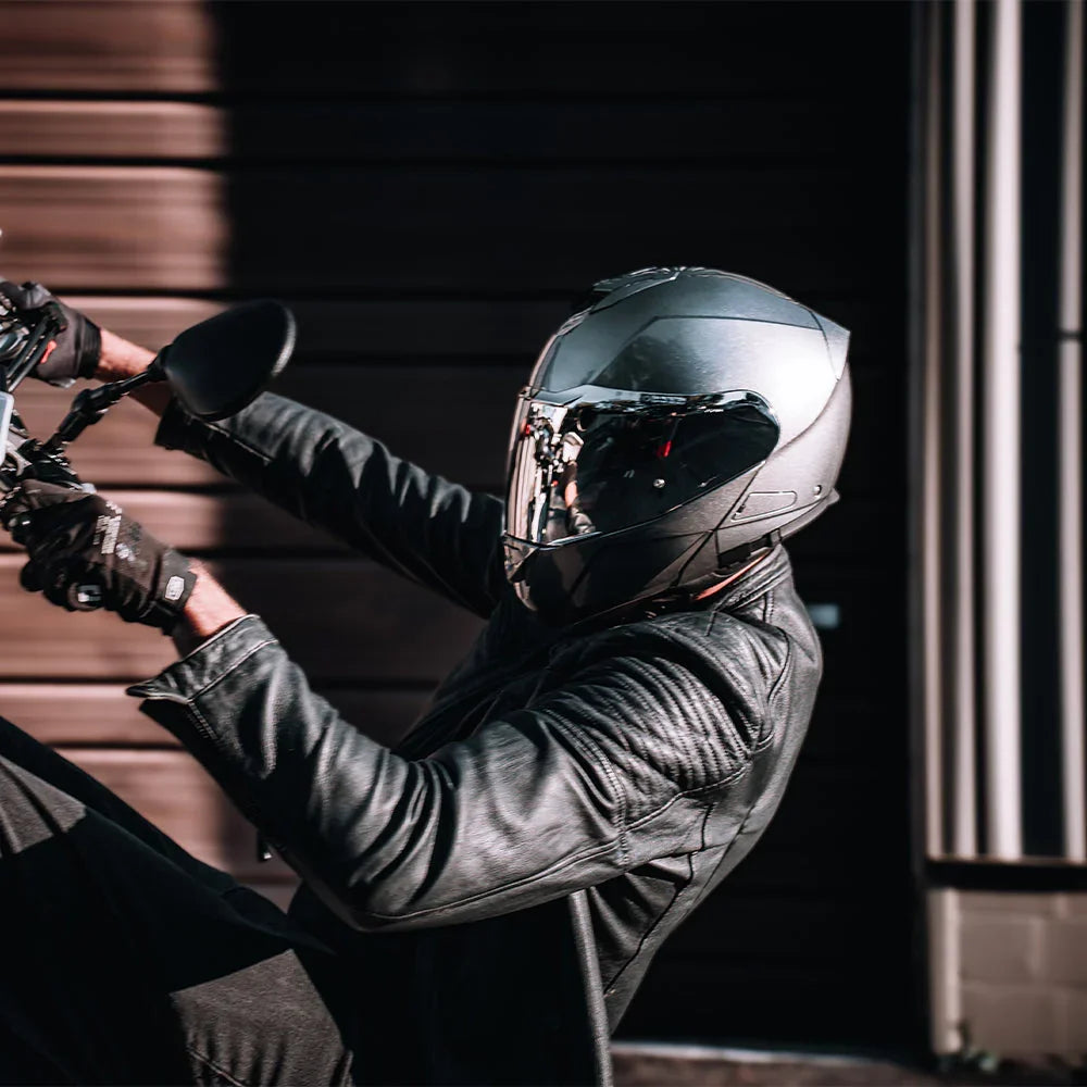 Daytona Helmets Daytona Glide Modular Motorcycle Helmet - DOT Approved, Bluetooth Ready, Dual Visor, Men/Women/Youth- Silver Metallic