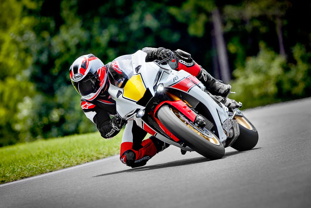 ARAI Quantum-X Steel