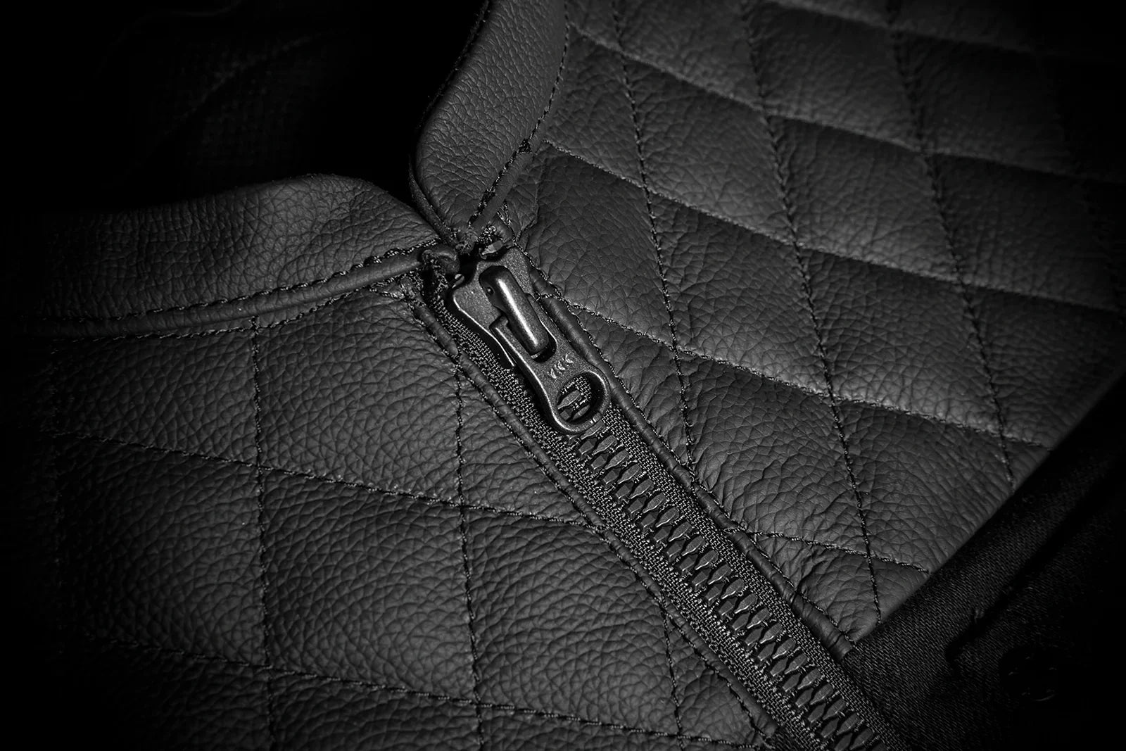 ICON Chamonix- Vest