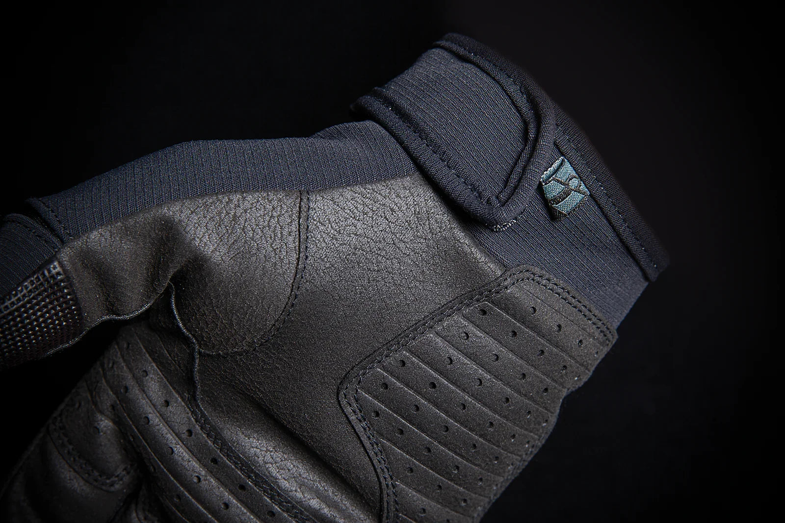 ICON Stormhawk- Gloves