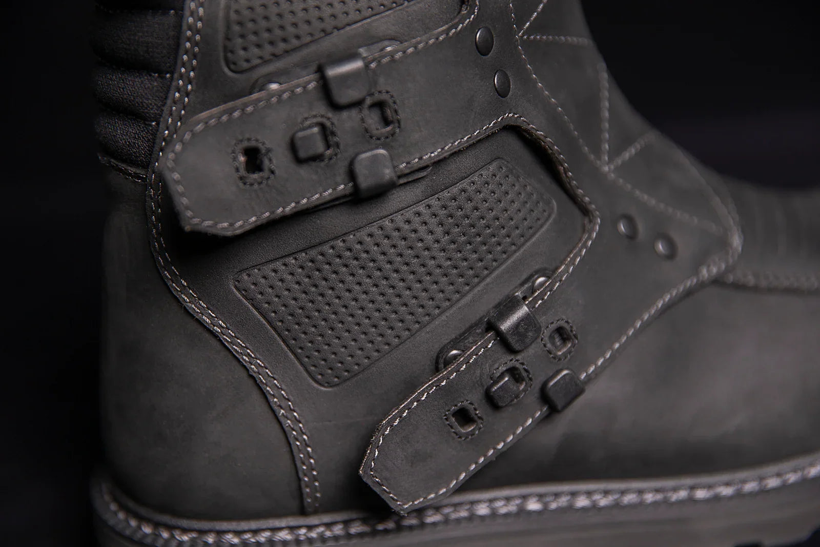 ICON Elsinore 2- Boots